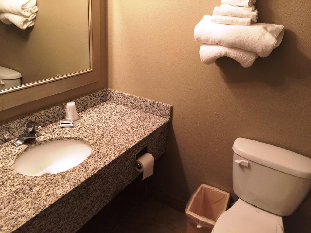 Chestnut Tree Inn Portland Mall 205 Стая снимка