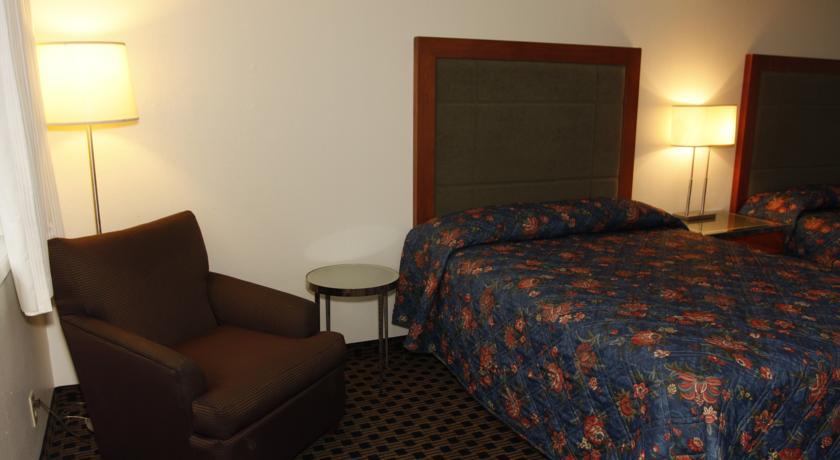 Chestnut Tree Inn Portland Mall 205 Екстериор снимка